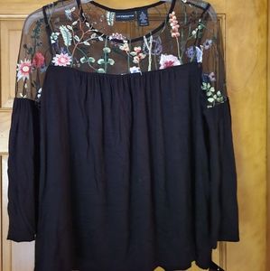 Liz Claiborne black floral top